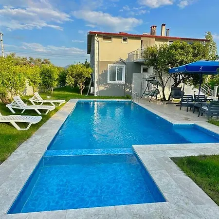 Luxury Holiday With Large Pool In 4+1 Villa Koycegiz (Mugla)